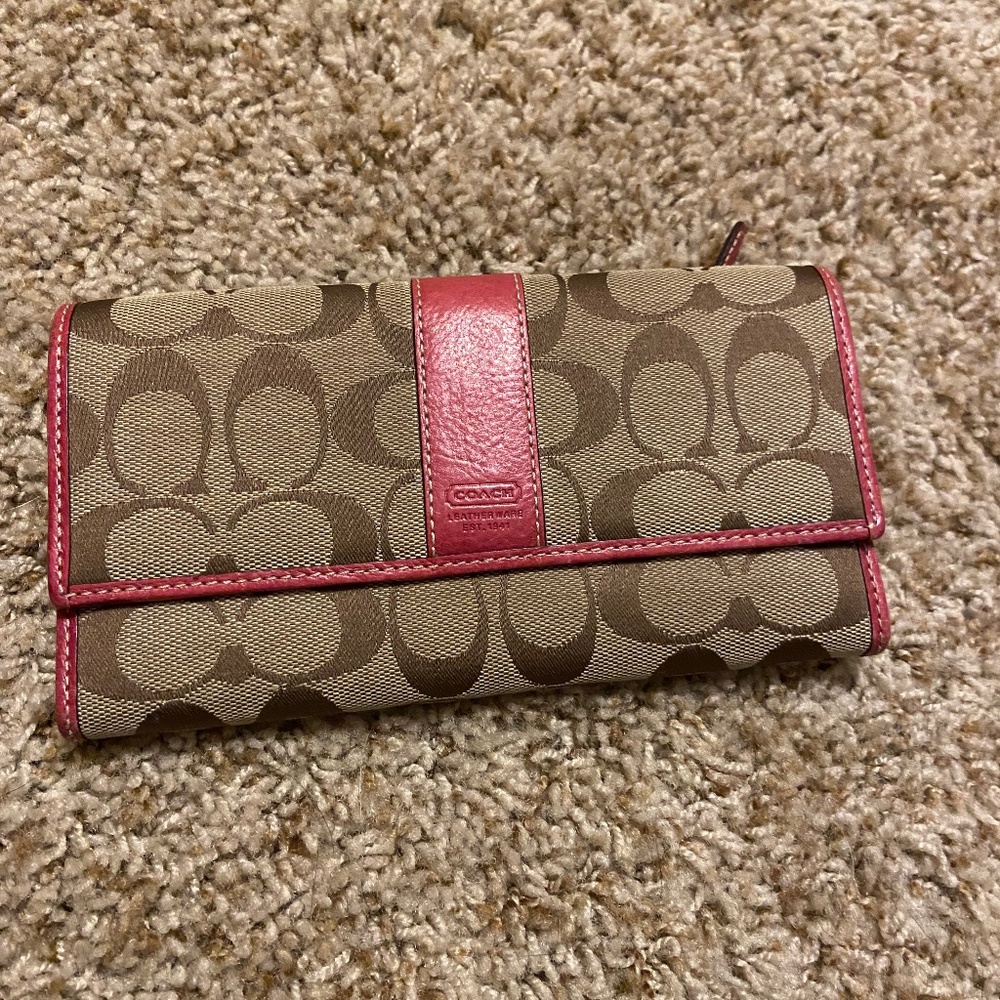 Coach trifold wallet